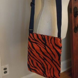 Cross Body Auburn Orange/Navy bag